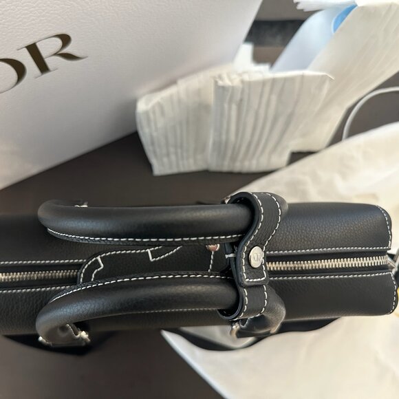 Dior Bag - Picture 3 of 6
